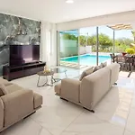 Elite Panoramic View 3bdr With Pool *