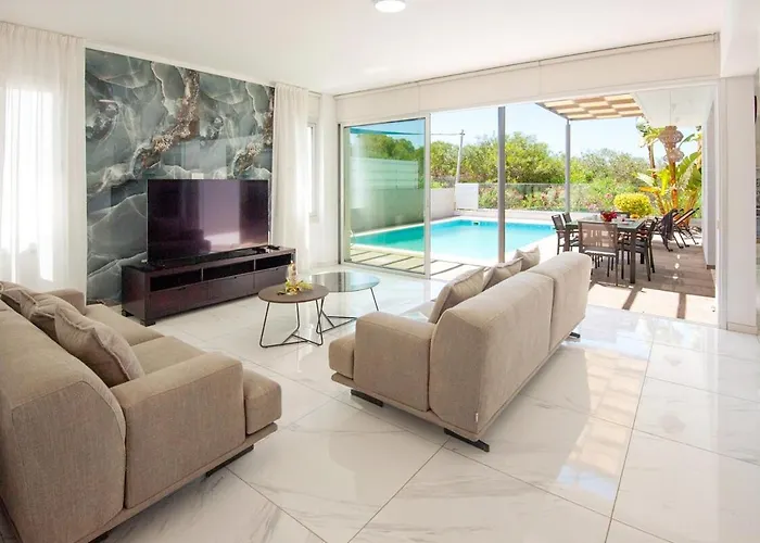 Elite Panoramic View 3bdr With Pool *